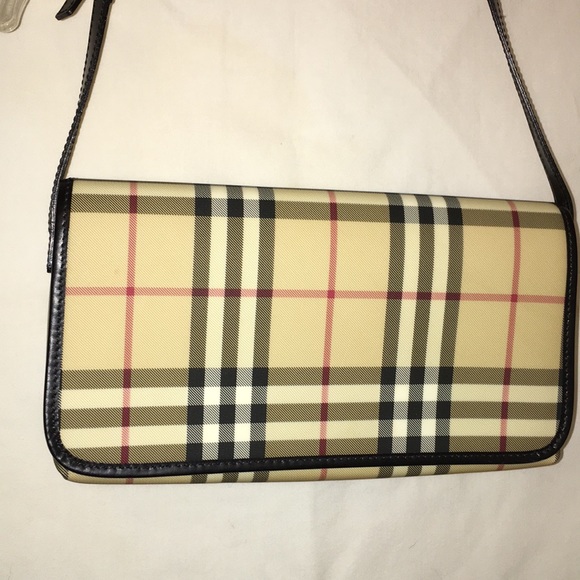 Burberry Handbags - Vintage Burberry handbag